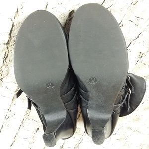 Xhilaration | Shoes | Xhilaration Faux Leather Vegan Slouchy Booties ...